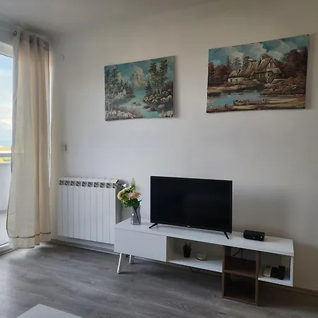 Apartment Mitrovski